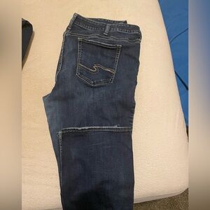 Silver Jeans Women's Dark Blue Boot Cut Jeans